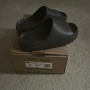 Yeezy Slides